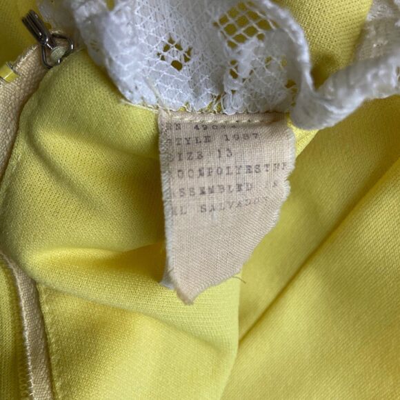 Vintage 60s 70s Yellow Mod Maxi Dress Lace Prairie Babydoll M Medium Polyester - Picture 10 of 10